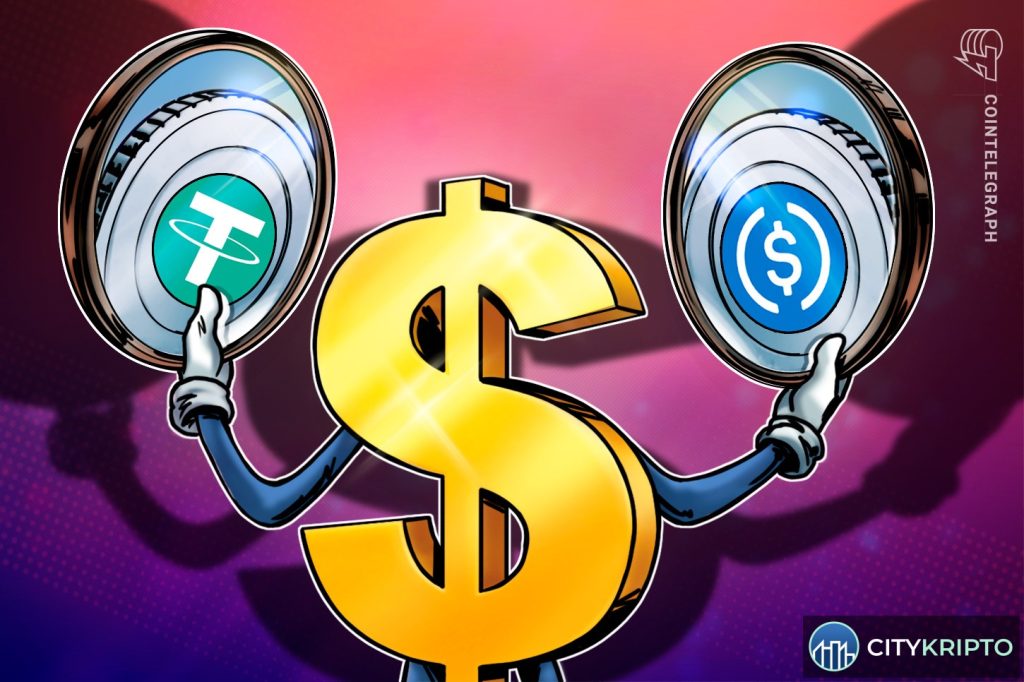 График роста стейблконов и Bitcoin на фоне регулирования
