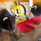 Биткоин вырос на 10% в июле, но аналитики предупреждают о возвращении медвежьего рынка