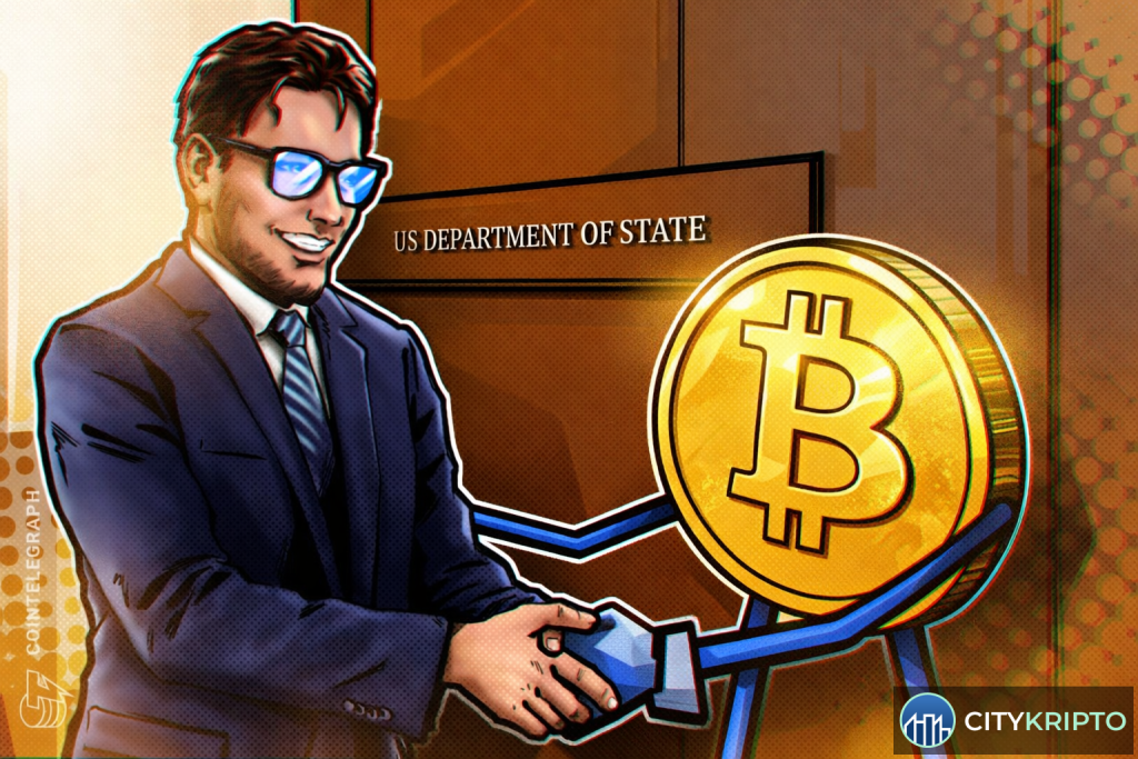 Логотип Bitcoin Policy Institute на фоне здания Госдепартамента США