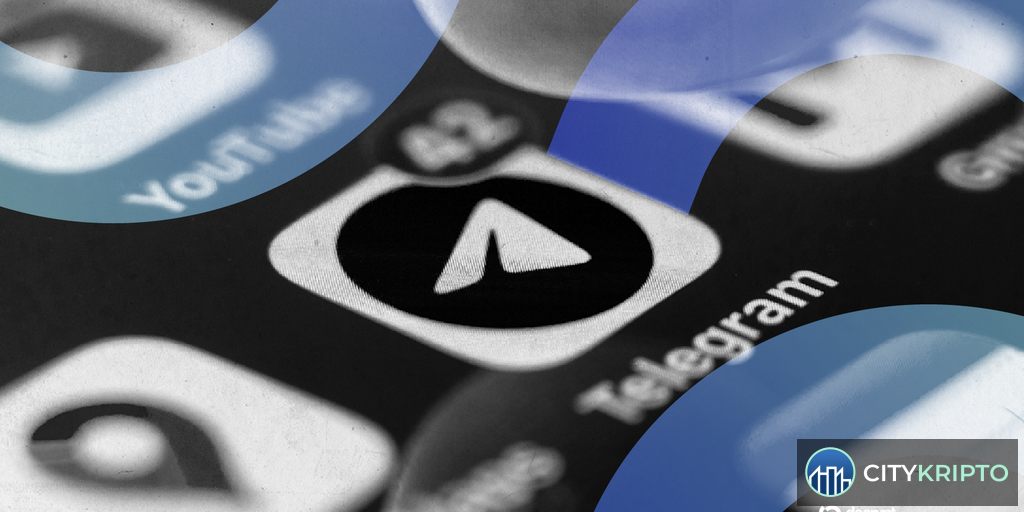 Логотип Telegram на фоне австралийского флага