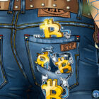Binance Bitcoin Volume Ratio Hits Record: Futures Outweigh Spot 8x