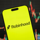 Robinhood Chain обходит Ethereum по ежедневной выручке: мемкоины захватывают рынок