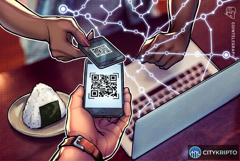 Логотипы Binance Pay, USDT и PayPay на фоне японских магазинов