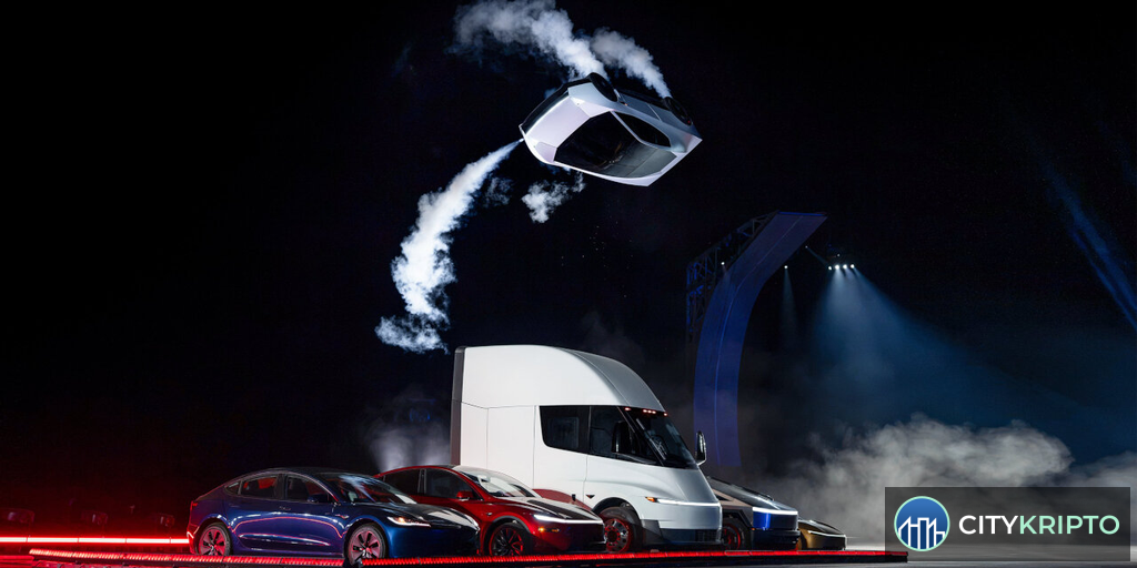 Tesla Roadster Rocket в воздухе с работающими ускорителями SpaceX