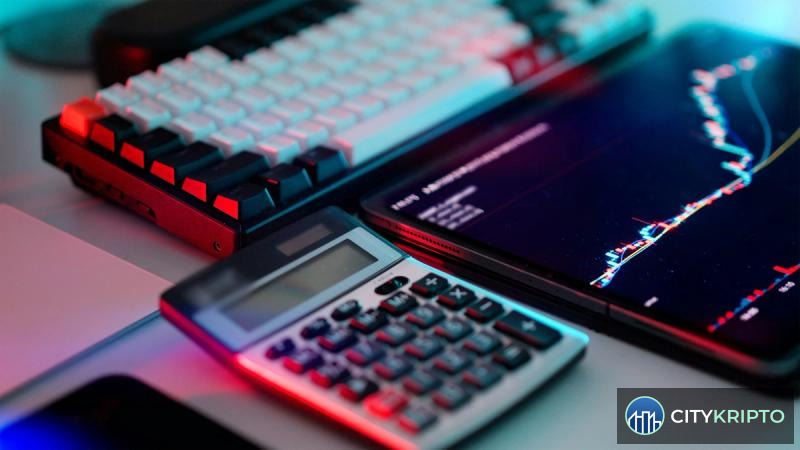 График цены Monero с ростом открытого интереса и рисками волатильности
