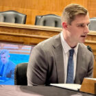 Сенатор Блюменталь начал расследование платежей Tether фирме Бо Хайнса