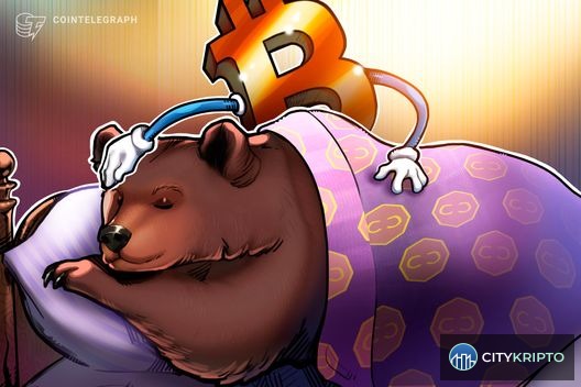 График цены Bitcoin с отметкой уровня $72,000 и визуализацией риска ликвидации шортов