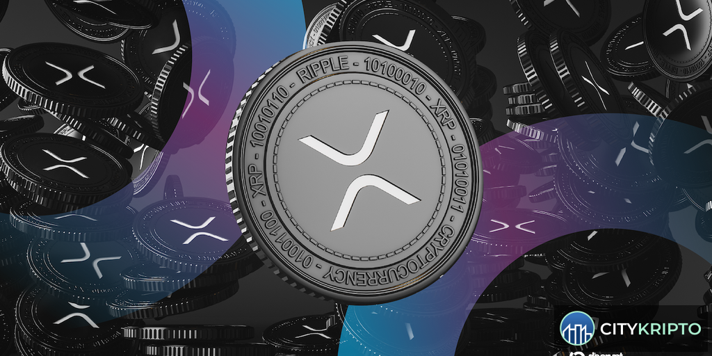 График сравнения притока средств в XRP и Bitcoin ETF на фоне восстановления криптофондов