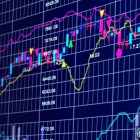 Bitcoin и Ethereum в ралли, малые монеты отстают