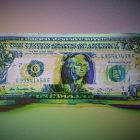 Stablecoins: как бизнесу превратить издержки в доход