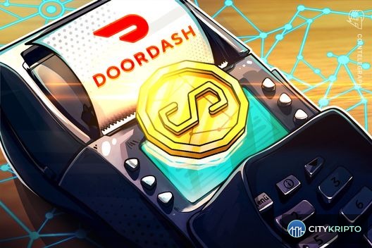 Логотип DoorDash и Tempo с символами стейблкоинов и блокчейна