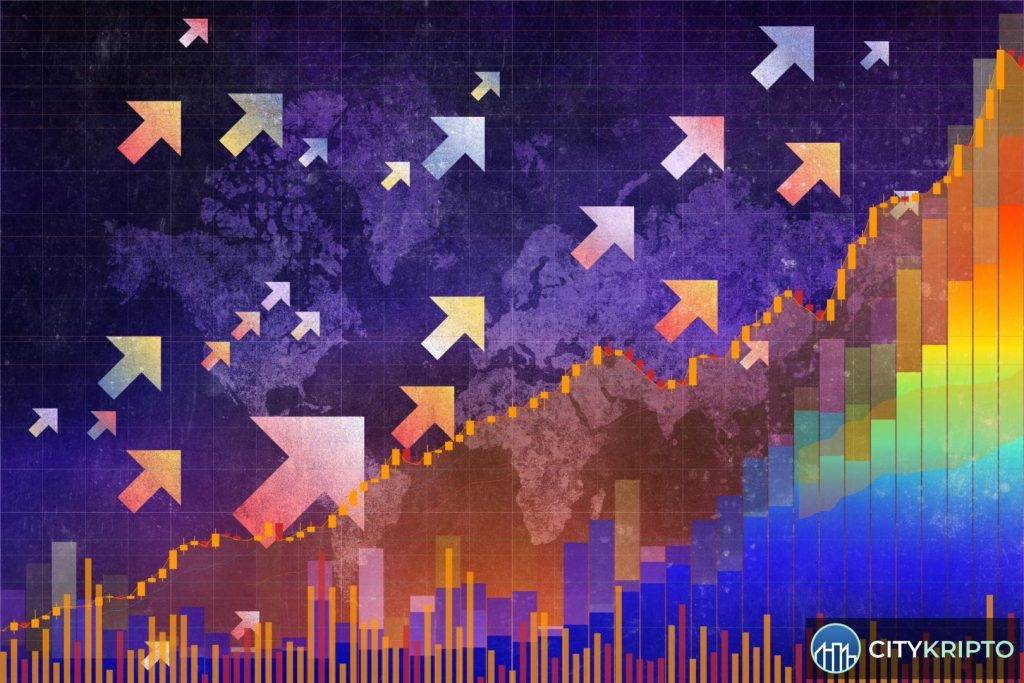 Bitcoin монета на фоне графиков и шума информации