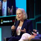 Сенатор США: Билль о криптовалюте не пройдет без запрета на связи чиновников с индустрией