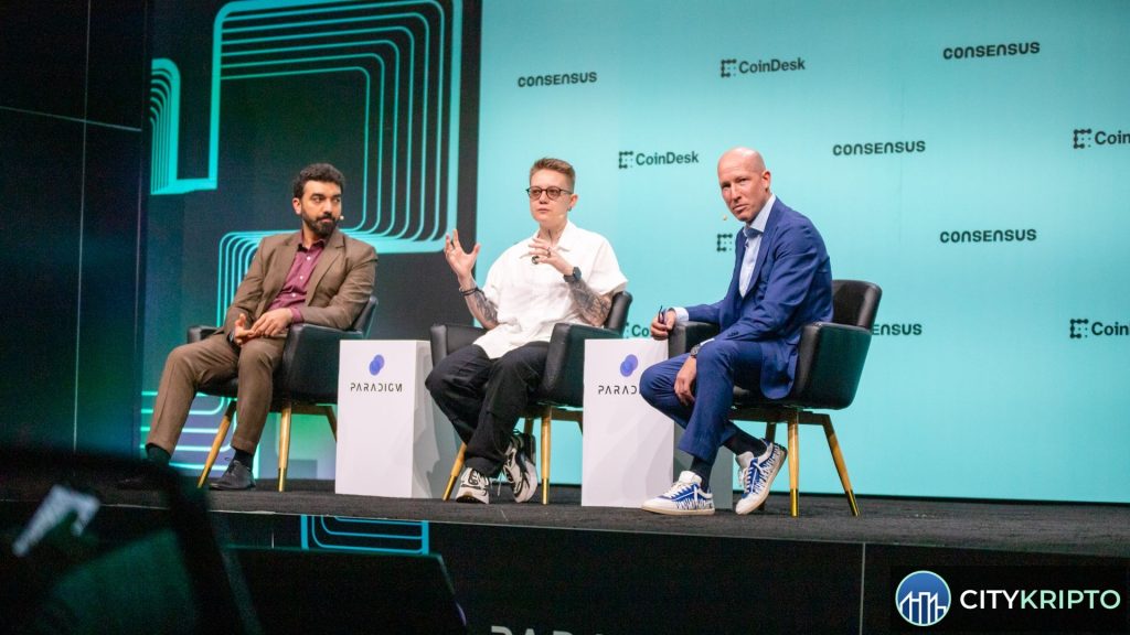 Панельная дискуссия на Consensus Miami о приватности и подотчетности в блокчейне