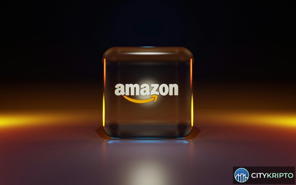Логотипы Amazon Web Services, Coinbase и Stripe на фоне платежной инфраструктуры для AI-агентов