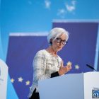 Глава ЕЦБ Лагард предупреждает: Европе не стоит копировать американскую модель стейблкоинов