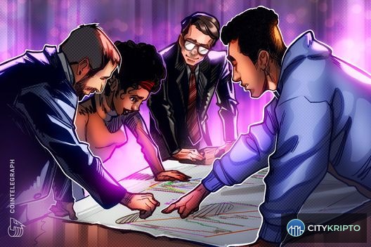 Логотип LMAX Group на фоне графиков криптовалют и традиционных финансов