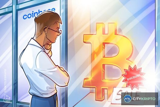 График биткоина с отметками $79 000 и $76 000 на фоне логотипа Coinbase