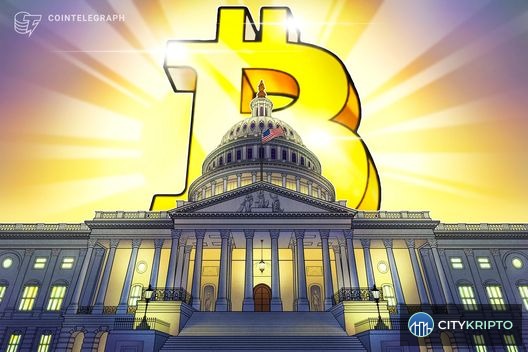 График Bitcoin с индикатором эйфории Santiment на фоне новостей о CLARITY Act