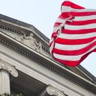 SEC подает в суд на жителя Техаса за криптосхему на $12.3 млн с фейковыми AI-ботами