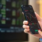 Отток средств из криптофондов достиг $1.67 млрд: Bitcoin лидирует, XRP и HYPE привлекают капитал