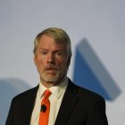 Майкл Сэйлор и Джек Маллерс спорят о метриках отчетности Bitcoin от Strategy