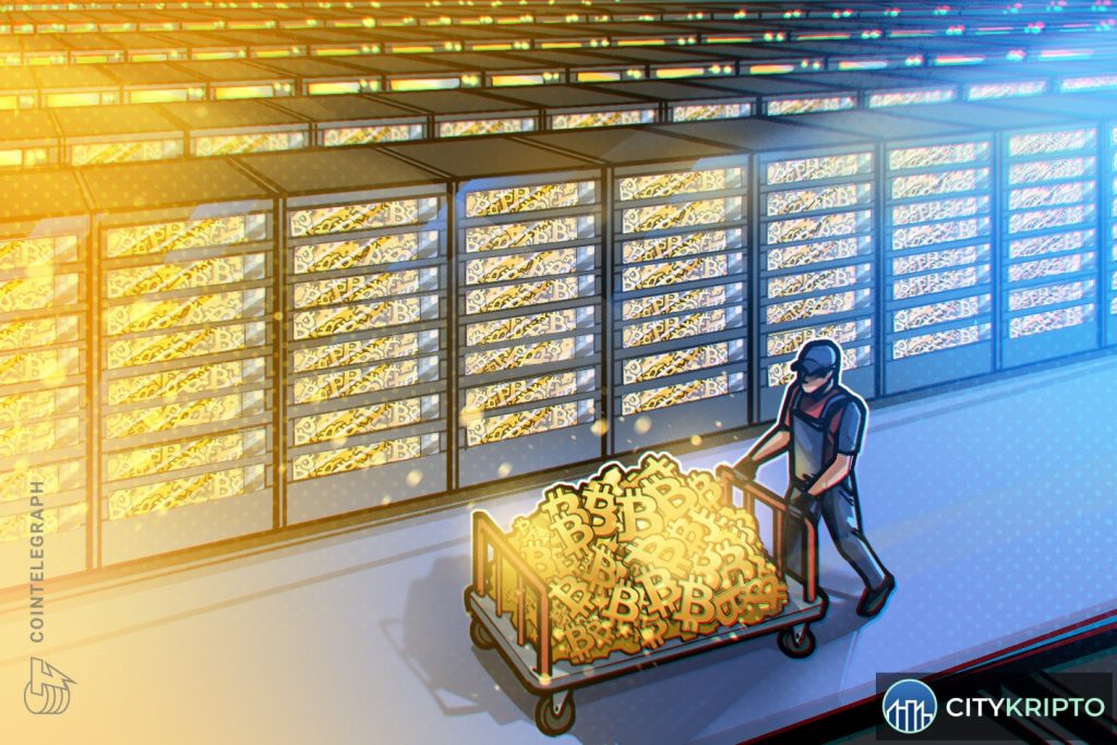 График биткоина с индикатором коэффициента Шарпа и объемом накопления BTC