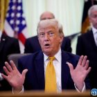 Трамп отказывается подписывать жилищный закон, ставя под угрозу Clarity Act и рынок криптовалют