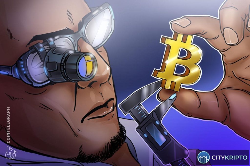 График биткоина с отметкой $58 000 и линией закона степени